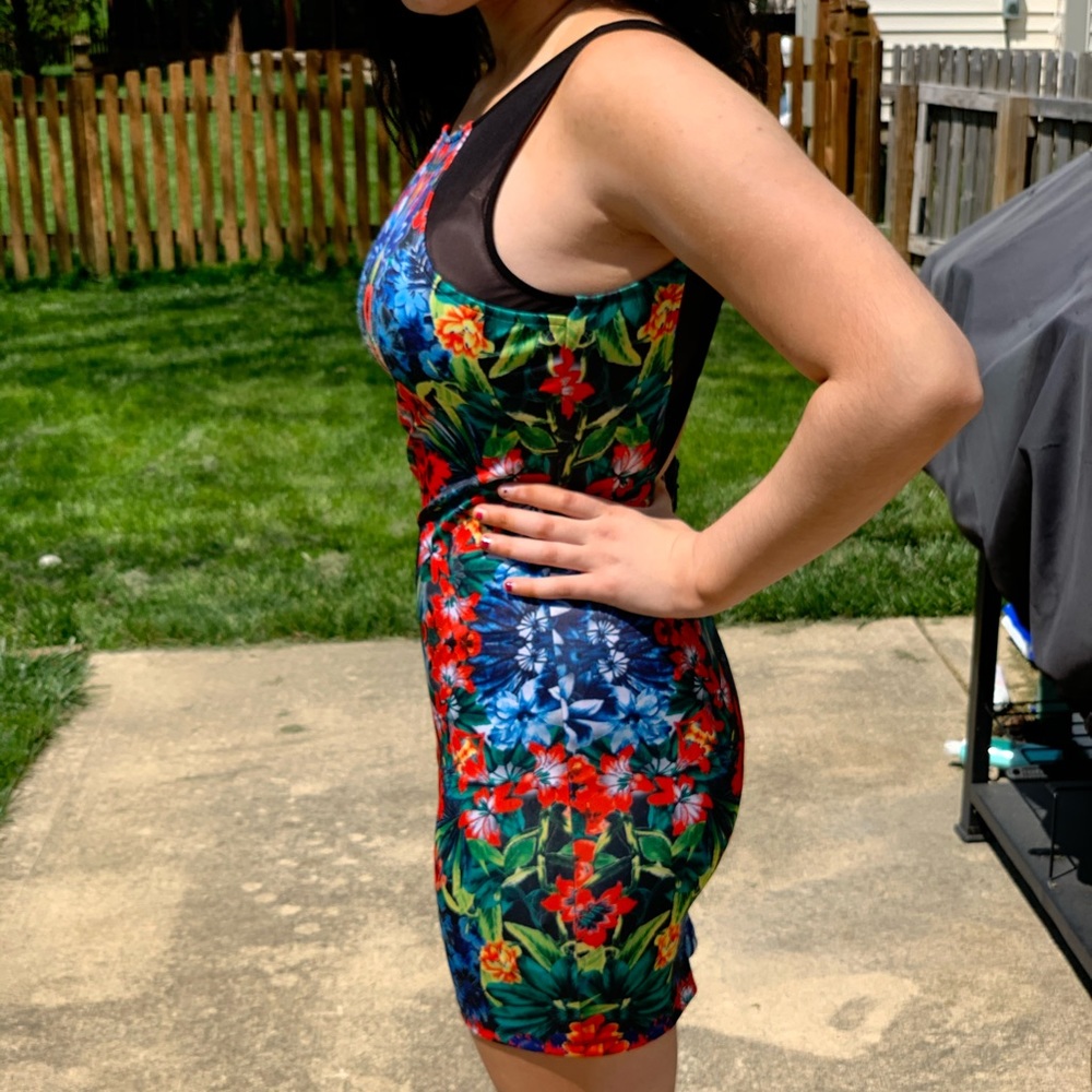 Forever 21 Floral Dress with Black Mesh - Picture 3 of 4